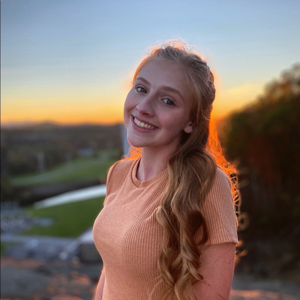 Meet your Posher, Emma